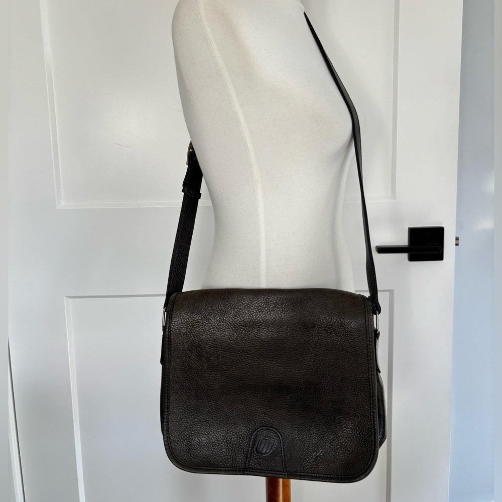 1990s United Airlines Black Genuine Leather Stewardess Shoulder Bag